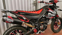 Kit de car&eacute;nage et d&eacute;cor Radical Racing