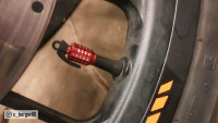 Le capuchon de valve Granate Le capuchon de valve Granate